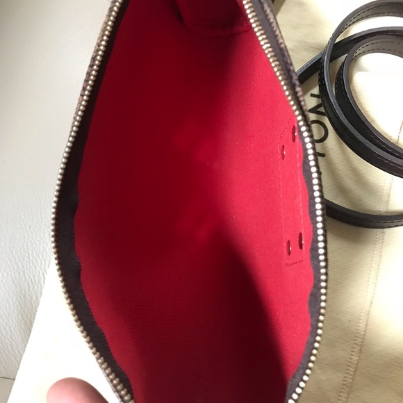 Louis Vuitton Eva clutch - Picture 8 of 8